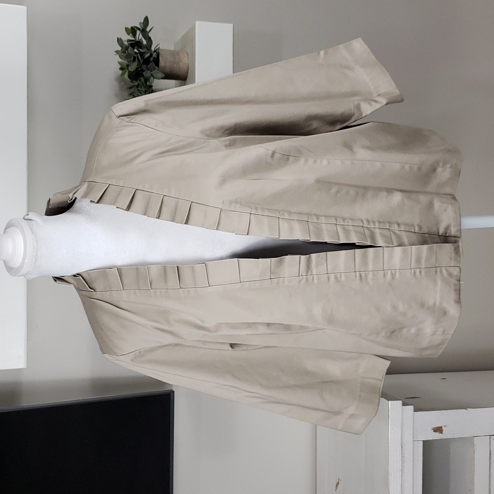 212 Collection Beige Ruffle Blazer